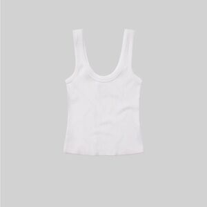CITIZENS OF HUMANITY Faye Tank in White NWT. Size Medium.